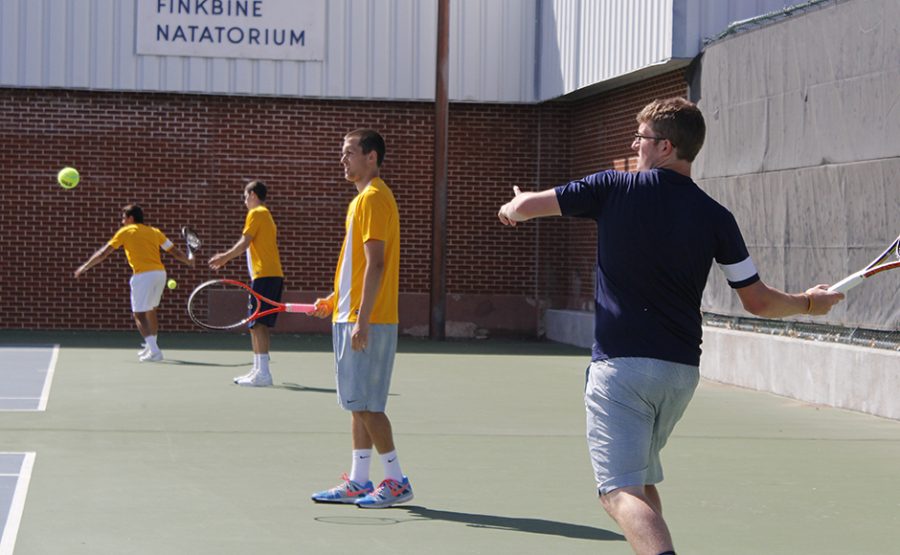 Mens tennis drops conference match to 19th-ranked Luther College