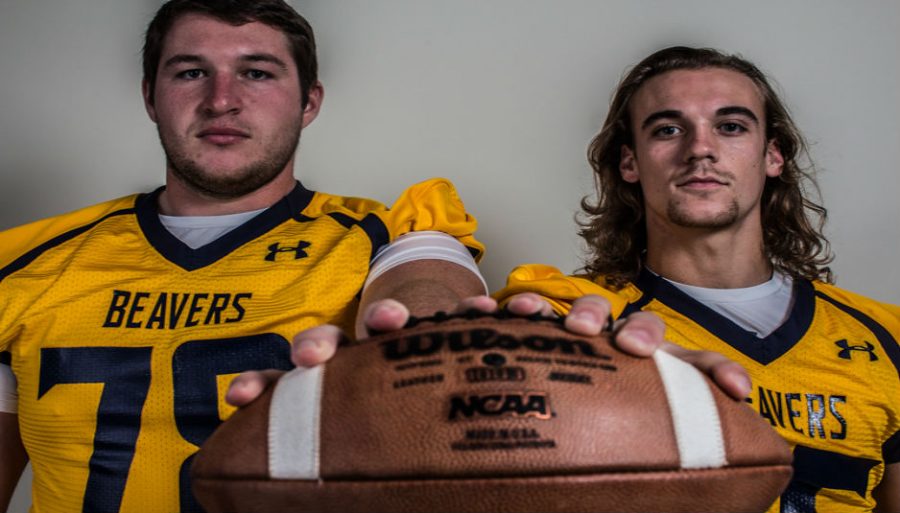 Seitz and Munn receive national football honors