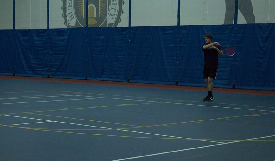 Mens tennis out to a 1-3 start on spring season